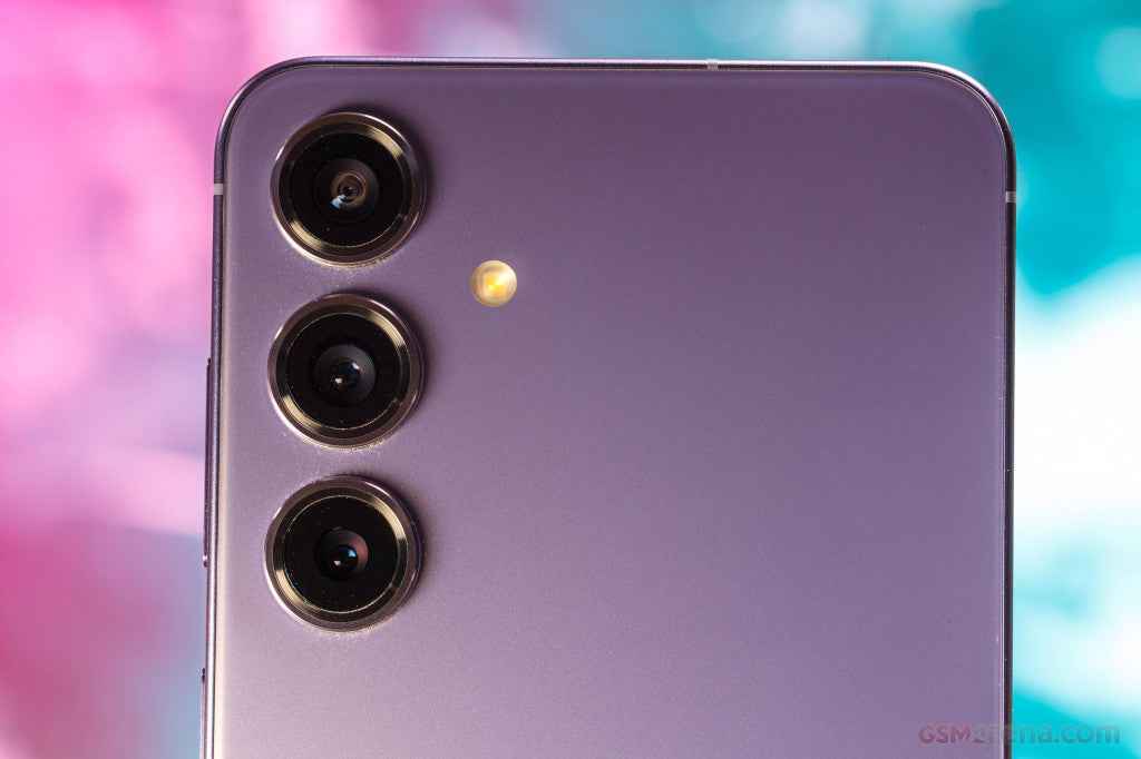 Samsung Galaxy S26 Ultra 256GB/512GB Dual SIM – Black, Gray, White, Violet - Brand New - Samsung Warranty Samsung Galaxy S24+ (SM-S926) 256GB/512GB Dual SIM – Black, Gray, Yellow, Violet