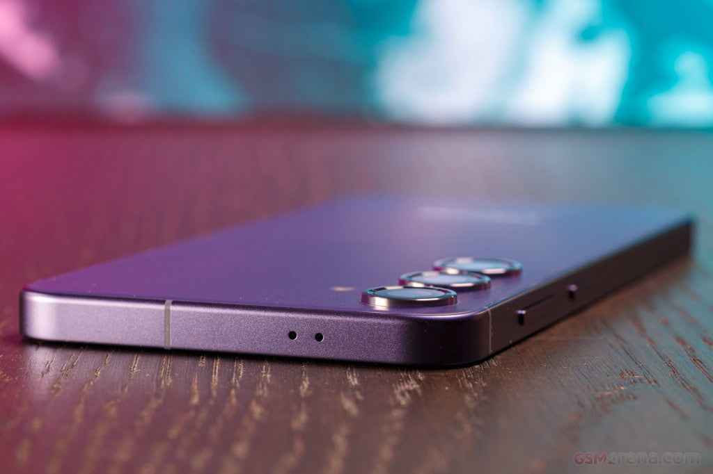 Samsung Galaxy S26 Ultra 256GB/512GB Dual SIM – Black, Gray, White, Violet - Brand New - Samsung Warranty Samsung Galaxy S24+ (SM-S926) 256GB/512GB Dual SIM – Black, Gray, Yellow, Violet